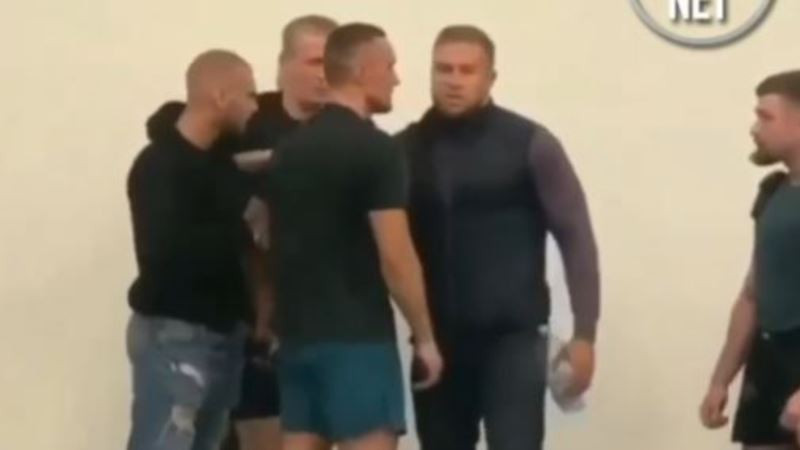 Чеченский боец MMA избил русского боксера за оскорбительные ролики