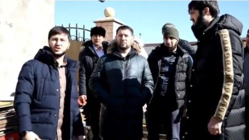 В центре Грозного власти расчистили участки тех, кто уехал из Чечни