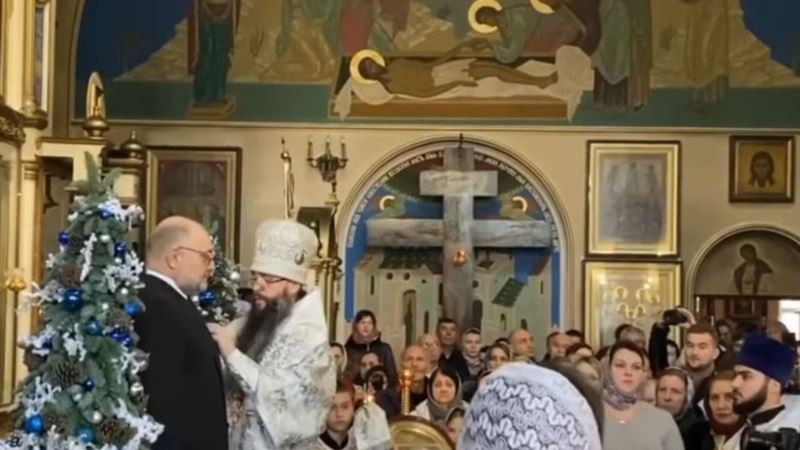 Чеченский министр разошелся с Советом муфтиев в отношении к идее РПЦ ввести упоминание Бога в Конституции