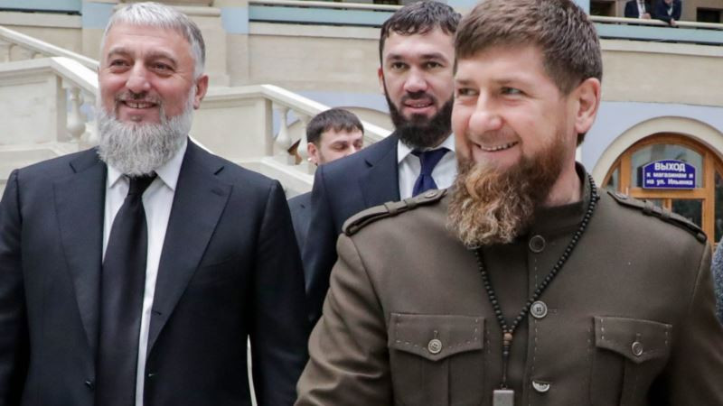 “Крайний случай шизофрении”. Пояснения Кадырова о родственниках во власти не удивляют экспертов