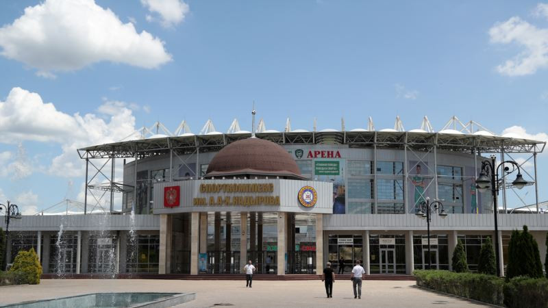 Председатель Союза чеченской молодежи оправдал болельщиков "Ахмата"