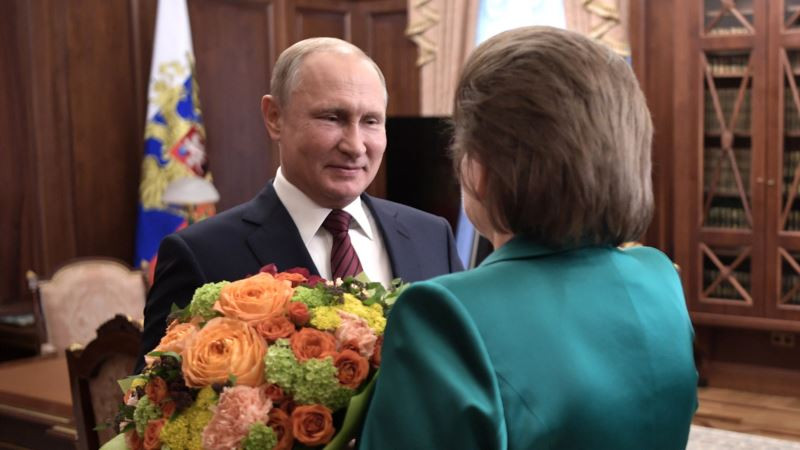 Путин подписал закон о поправках в Конституцию