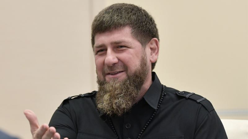 Глава Чечни осудил извинившихся накануне женщин из села Самашки