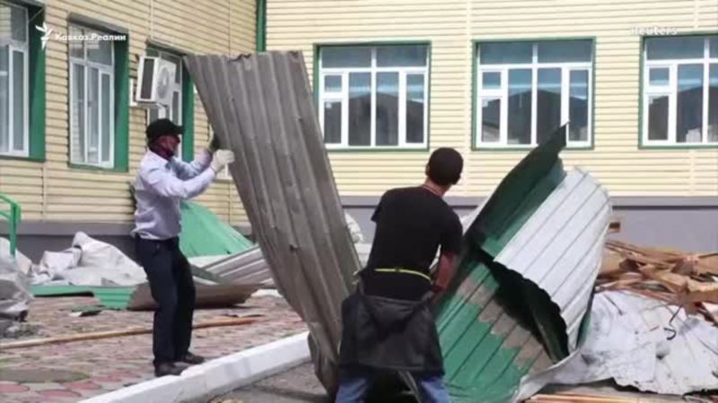 Ураган в Чечне: 11 пострадавших