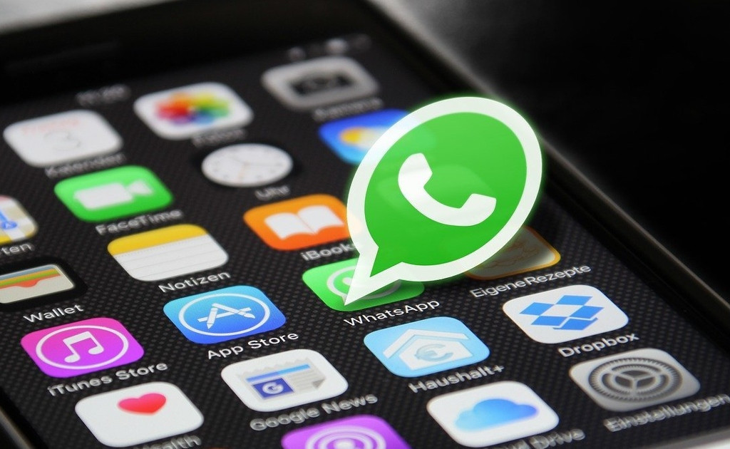 Пользователи WhatsApp попали в Google