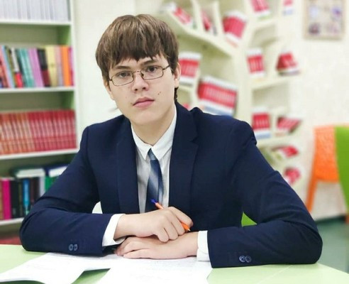 Школьник из Грозного стал призером Всероссийской олимпиады «Сириус» по химии