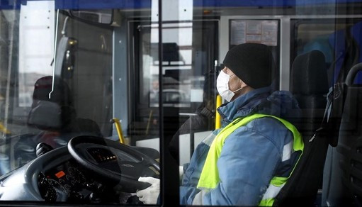 Минтранс ЧР напомнил жителям о необходимости ношения масок