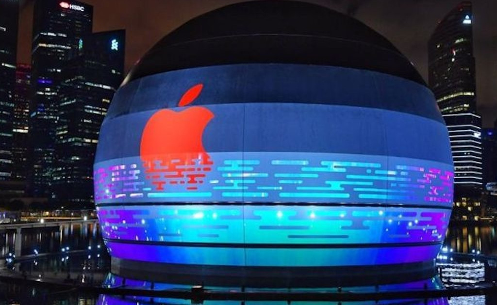 Apple запускает плавучий магазин