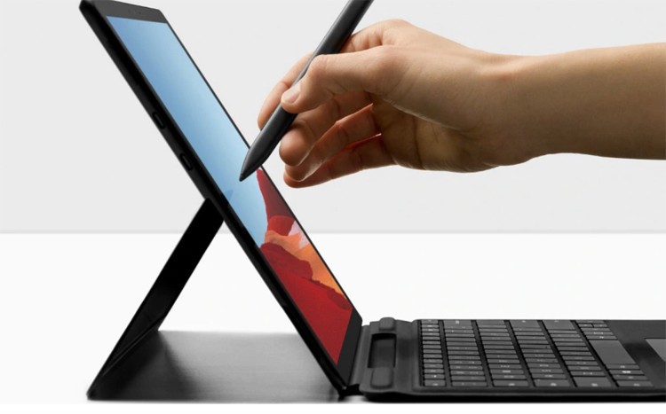 Слухи: уже завтра Microsoft представит первое устройство Surface с поддержкой 5G, если слухи не врут