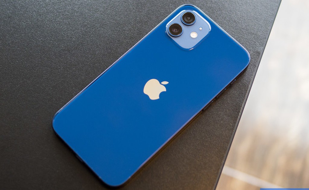 Apple назвали самым дорогим мировым брендом