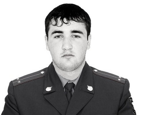 В списки личного состава чеченского управления Росгвардии навечно внесено имя Амирхана Хизриева