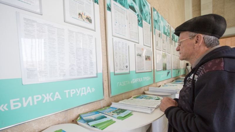 Чечня стала единственным регионом, где женщины работают больше мужчин