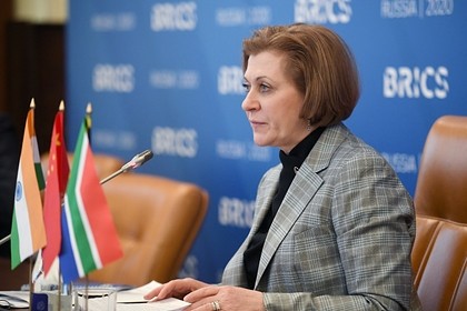 Роспотребнадзор озвучил два сценария завершения пандемии COVID-19 в России