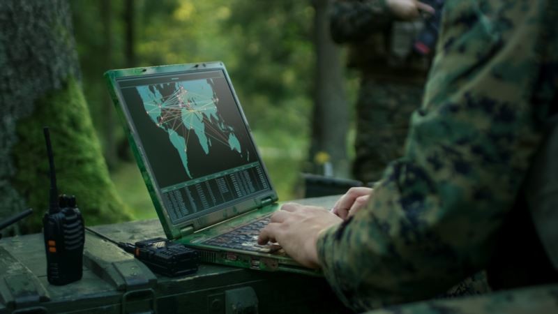 Команда Байдена готовится наказать Россию за кибератаки