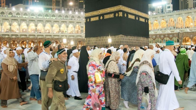 Паломники в Мекку будут обязаны вакцинироваться и соблюдать ограничения