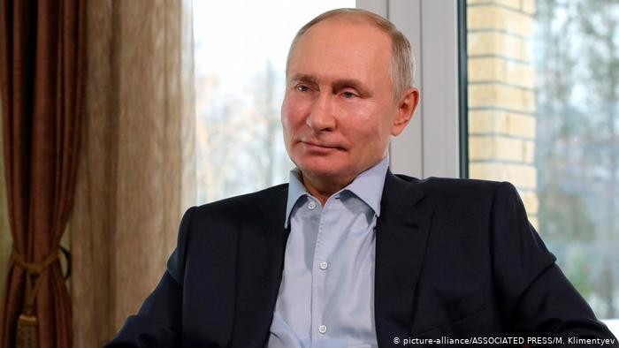 Путин хочет запретить отождествление СССР и Германии во Второй мировой войне