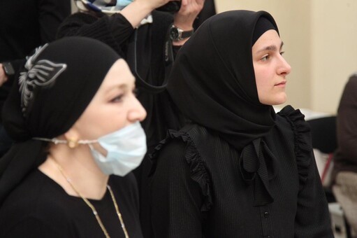 Айшат Кадырова: «Моя цель сделать искусство в нашей республике понятным и доступным»
