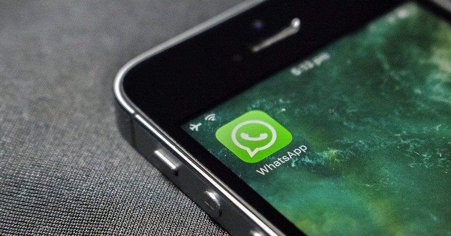 Российские чиновники начали отказываться от WhatsApp из-за новых правил
