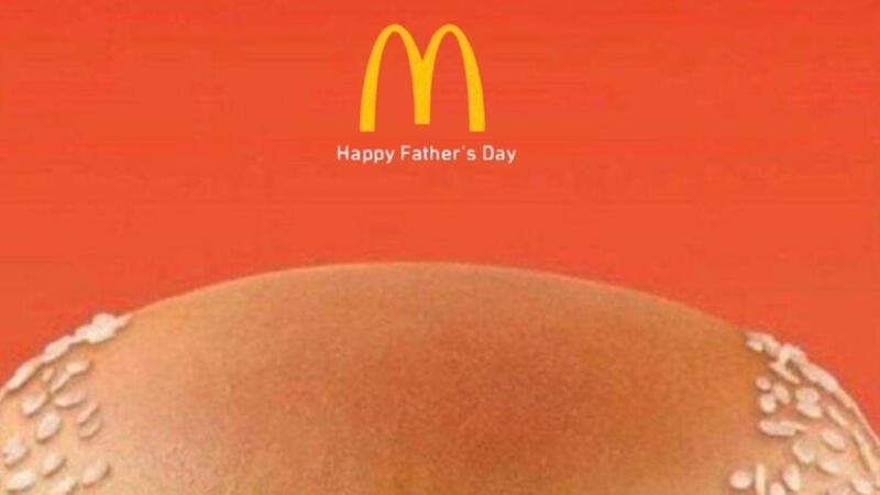 McDonald’s изобразил отцов Египта лысыми