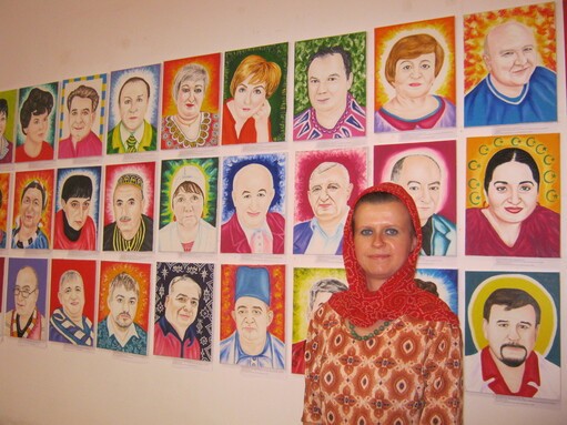 Новочеркасская художница нарисовала портреты чеченских медиков, погибших в борьбе с COVID–19