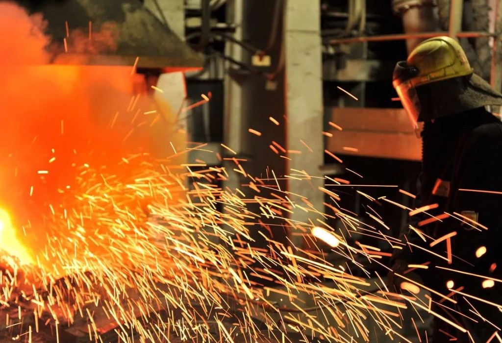Российским металлургам стало выгодней выпускать сталь в Турции