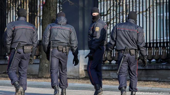 В Беларуси обыскивают журналистов "Белсат" и "Радио Свобода"