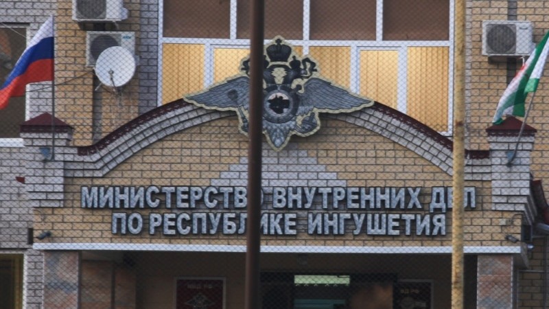 27-летнему жителю Ингушетии грозит 15 лет тюрьмы по обвинению в помощи боевикам