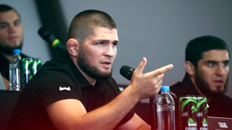 Экс-чемпион UFC Нурмагомедов опубликовал фото с футбольной тренировки