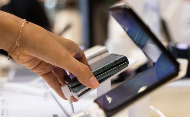 С начала года акции Samsung Electronics потеряли в цене 21 %, но скоро они могут вырасти