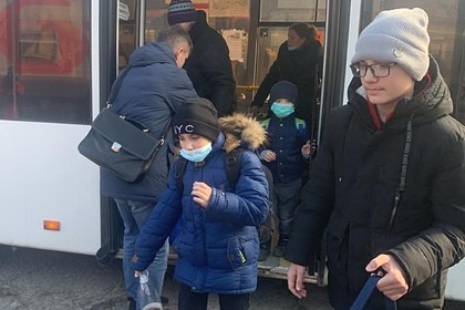 В российском регионе в школы начали зачислять беженцев из Донбасса