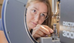Немецкие учёные открыли полупроводник с переменной проводимостью — это открывает новые пути развития электроники