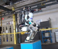 Boston Dynamics научила робота делать сальто