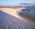 Потрясающие голубые лагуны пустыни Ленсойс, Бразилия