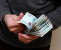 Зарплата россиян в 2020 году вырастет на 2,3%