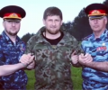Глава чеченского МВД отчитал молодых людей, "отклонившихся от традиционного ислама"