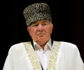 Муфтия Карачаево-Черкесии выписали из больницы после лечения от коронавируса