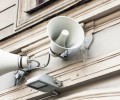 В России запретили включать рекламу из громкоговорителей на зданиях