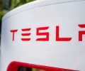 Tesla продала 100 тысяч электромобилей за раз — компания заключила сделку с прокатом авто Hertz на $4,2 млрд