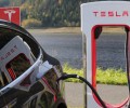 Акционеры Tesla через суд потребовали у Маска $13 млрд за поглощение SolarCity