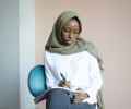 Юную мусульманку наказали за самооборону от исламофоба